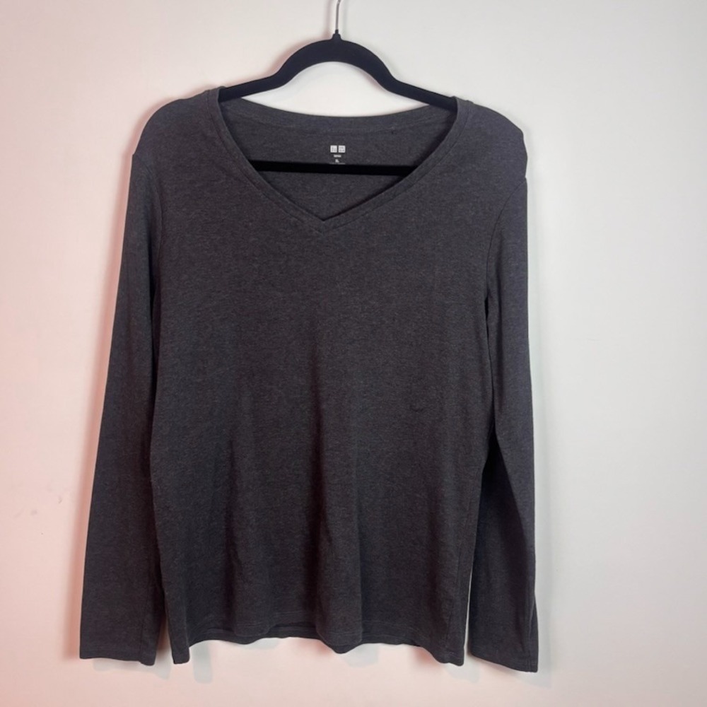 Uniqlo Womens Grey Cotton Long Sleeve Tee Size XL Baselayer Classic Warm Fall